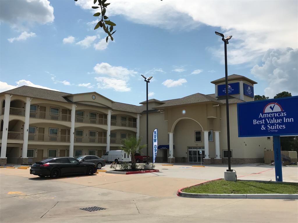 Americas Best Value Inn & Suites Spring / N. Houston Extérieur photo